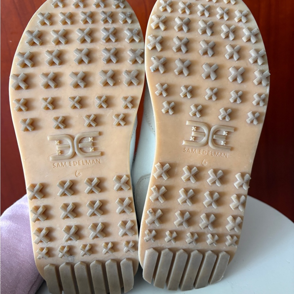 Sam Edelman Layla Sneakers - Picture 5 of 5